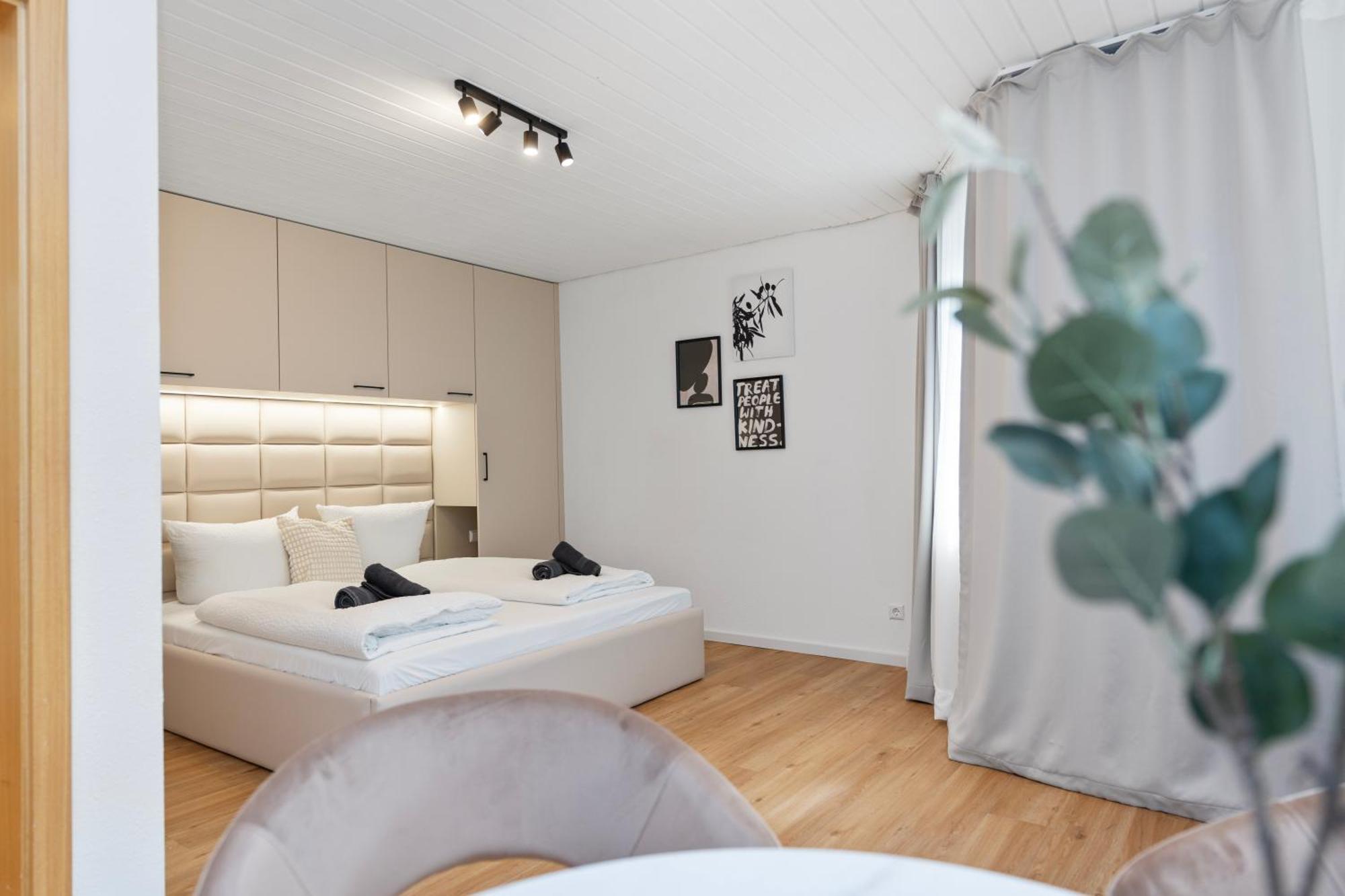 Anytime - Gaestehaus Am Weinberg In Ueberlingen 外观 照片