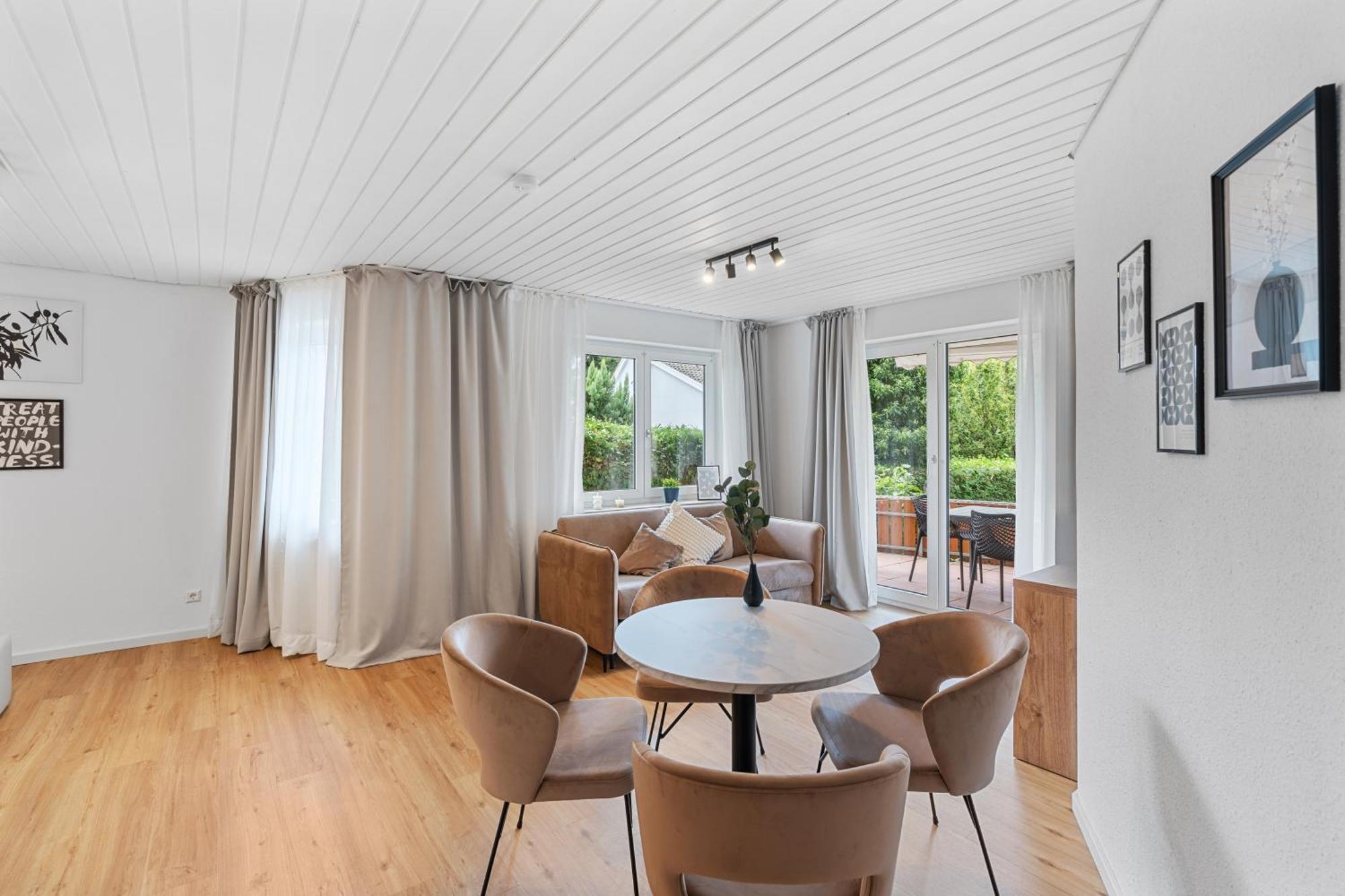 Anytime - Gaestehaus Am Weinberg In Ueberlingen 外观 照片